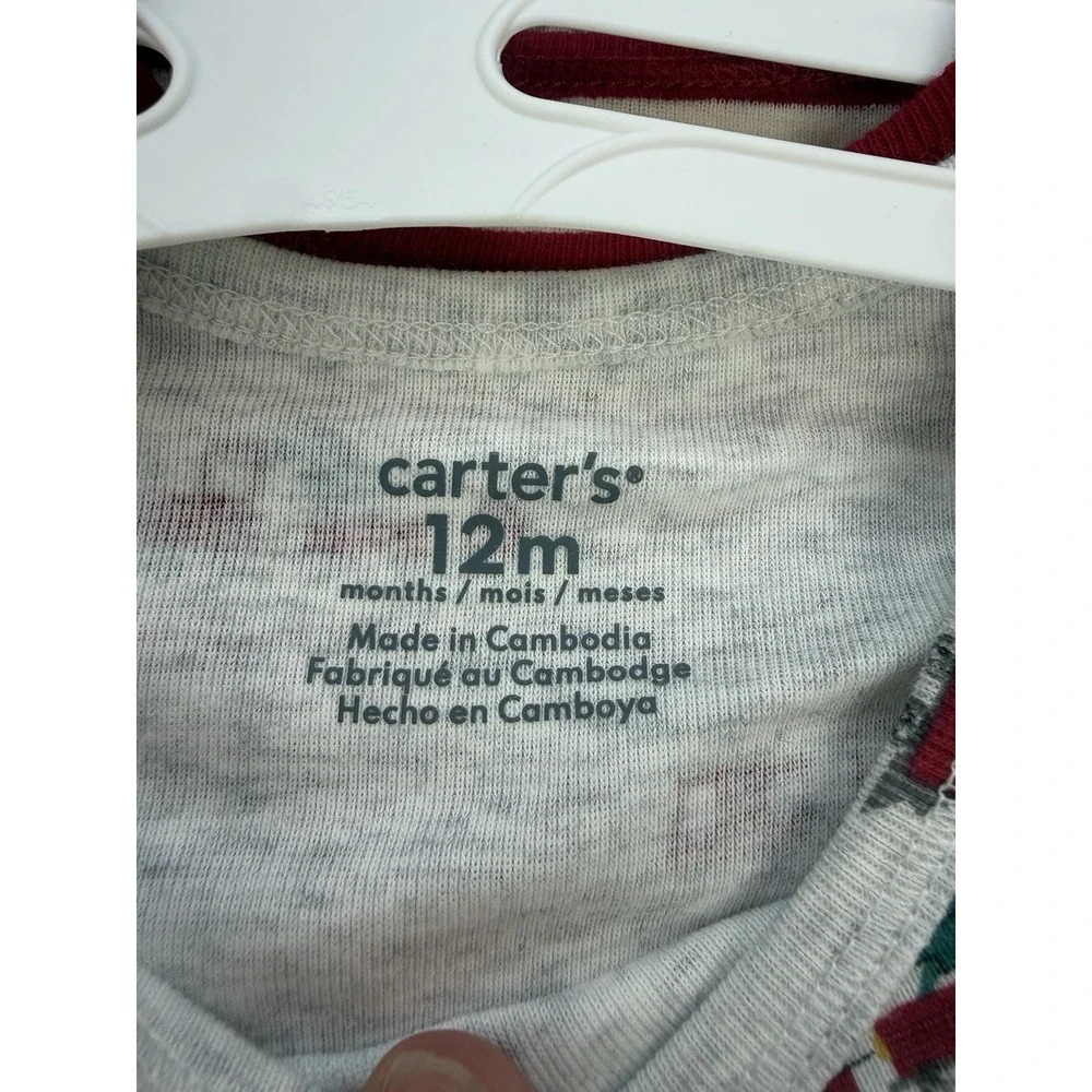 Carter's Newborn 4 Piece Long Sleeved Holiday Winter Themed Bodysuit Set NWT 12M